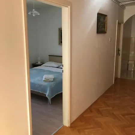 Summer 2 ゲストハウス