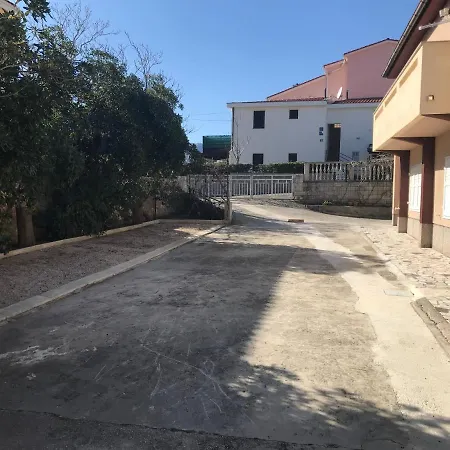 Summer 2 Baška
