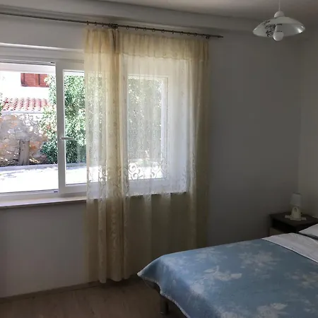 Konukevi Summer 2 Baška