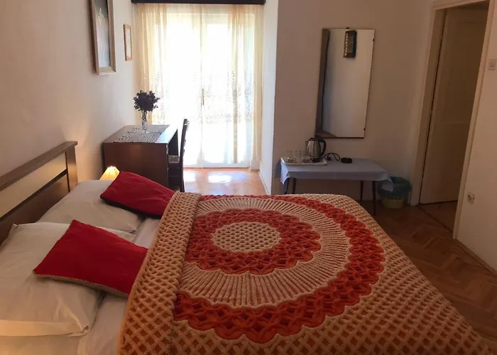 Summer 2 Πανσιόν