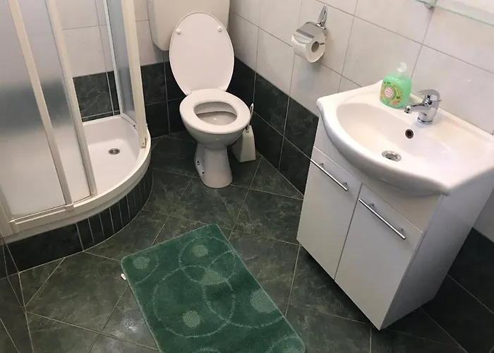 Summer 2 4* باشْكا